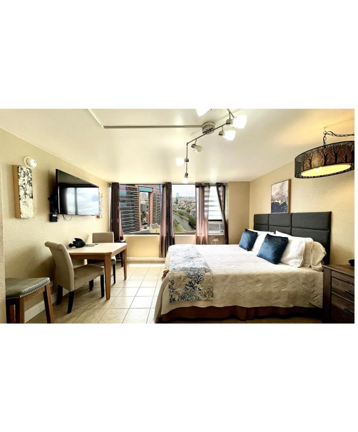 King Bed, Spacious, Legal, View Honolulu Exteriör bild